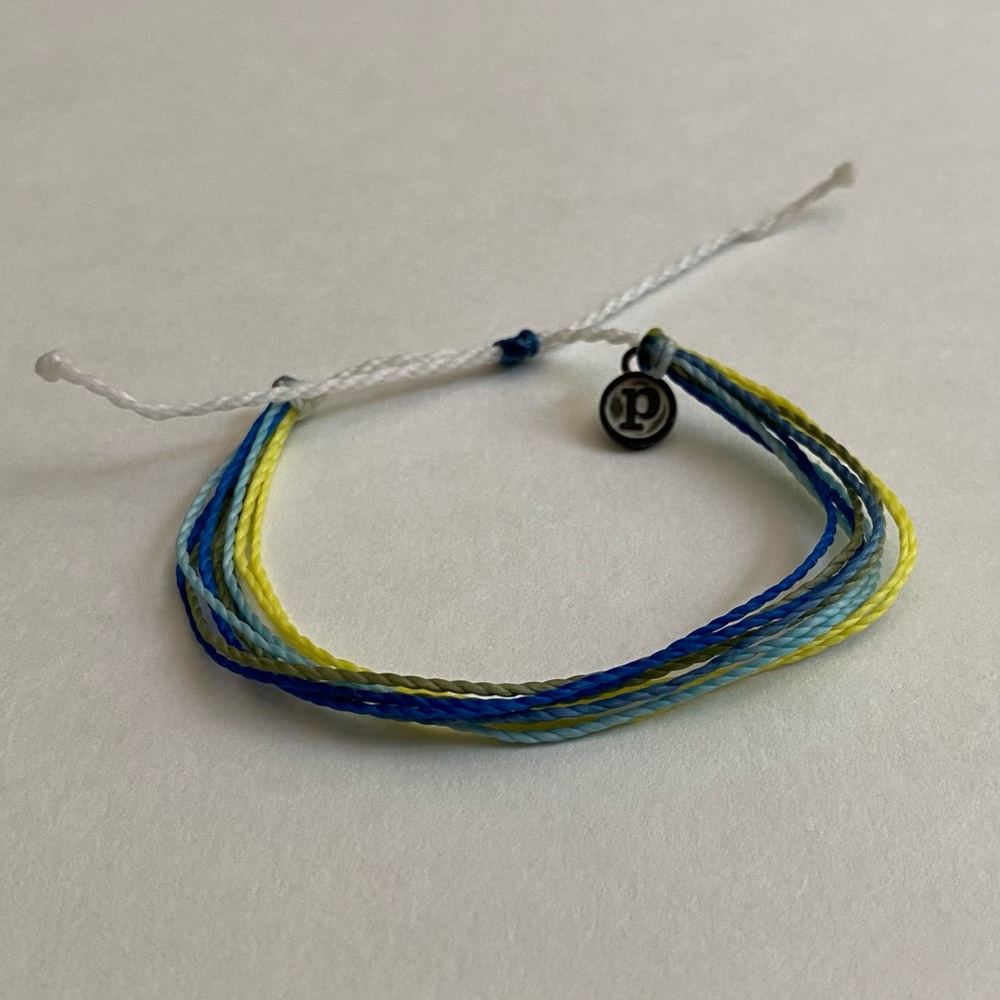 Pura Vida - Charity Bracelet